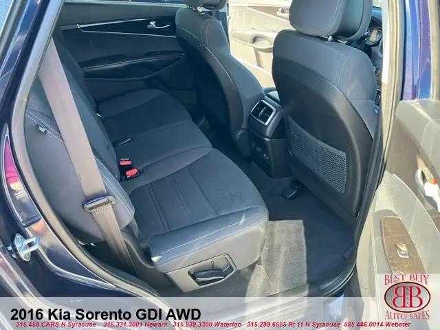 2016 Kia Sorento 2.4L LX
