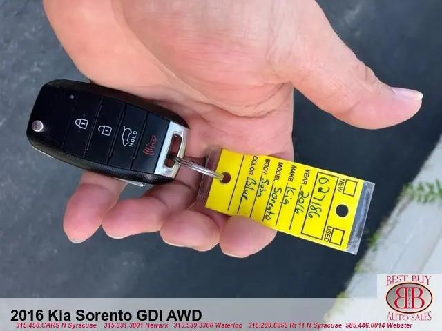 2016 Kia Sorento 2.4L LX