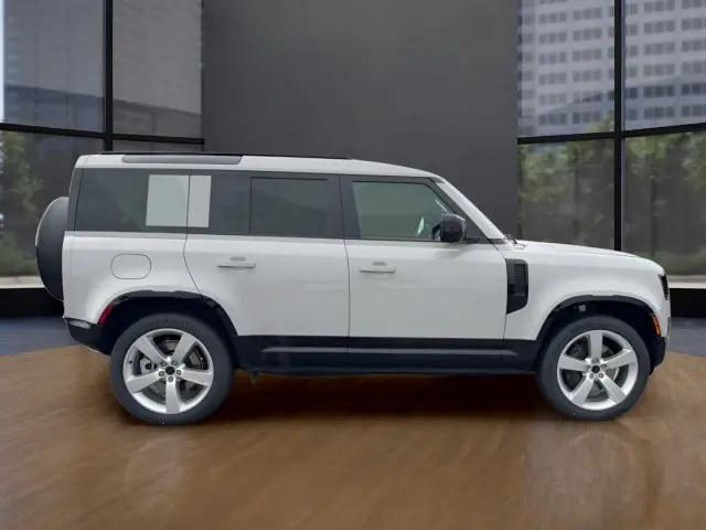2026 Land Rover Defender P400 X-Dynamic SE