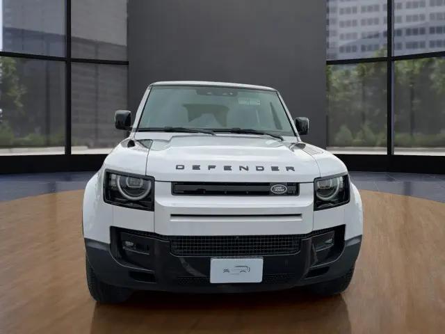 2026 Land Rover Defender P300 S