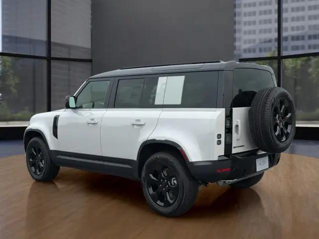 2026 Land Rover Defender P300 S