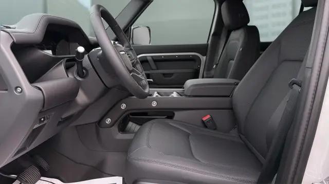 2026 Land Rover Defender P300 S