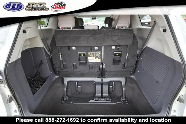 2021 Toyota Sienna LE
