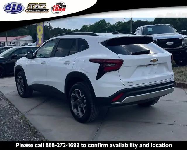 2025 Chevrolet Trax FWD LT