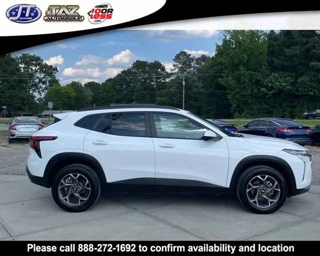 2025 Chevrolet Trax FWD LT