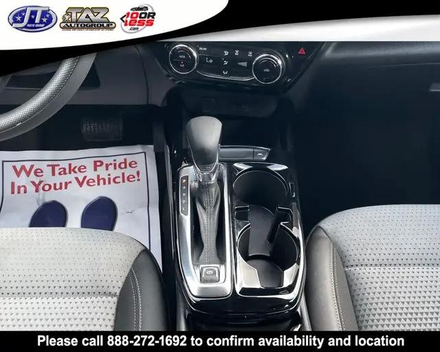 2025 Chevrolet Trax FWD LT