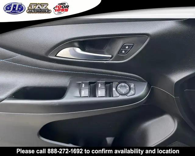 2025 Buick NV Sport Touring FWD