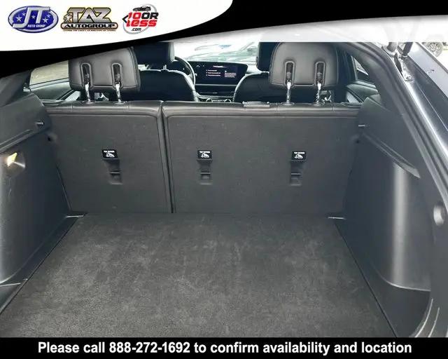 2025 Buick NV Sport Touring FWD