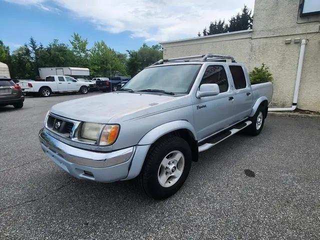 2000 Nissan Frontier XE