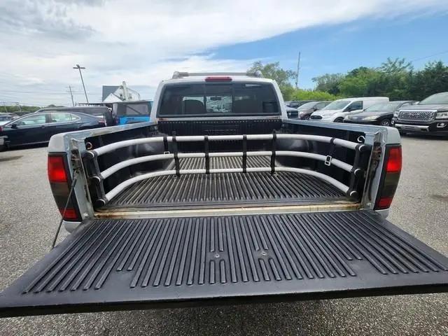 2000 Nissan Frontier XE