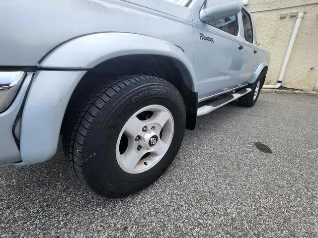 2000 Nissan Frontier XE