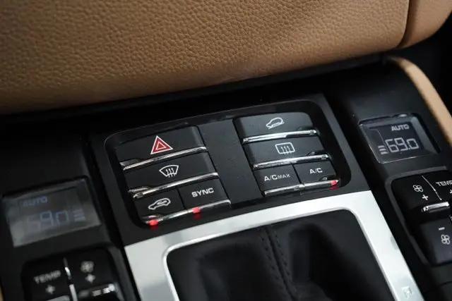 2018 Porsche Macan S