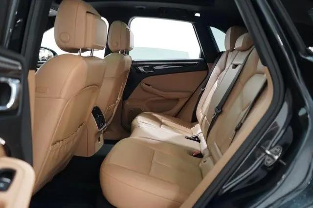 2018 Porsche Macan S
