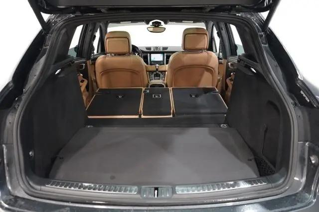 2018 Porsche Macan S