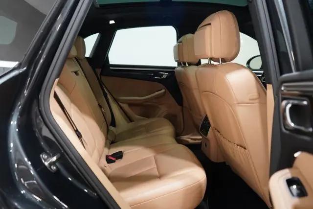 2018 Porsche Macan S