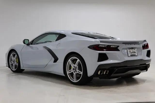2022 Chevrolet Corvette Stingray RWD Coupe 2LT