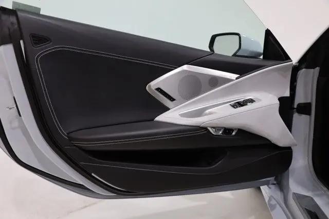 2022 Chevrolet Corvette Stingray RWD Coupe 2LT