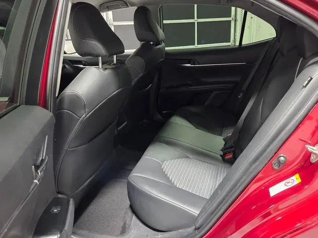 2018 Toyota Camry SE