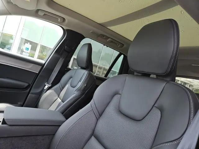 2026 Volvo XC90 Plug-In Hybrid Ultra Dark Theme, T8 AWD, Electric/Gasoline, 6 Seats