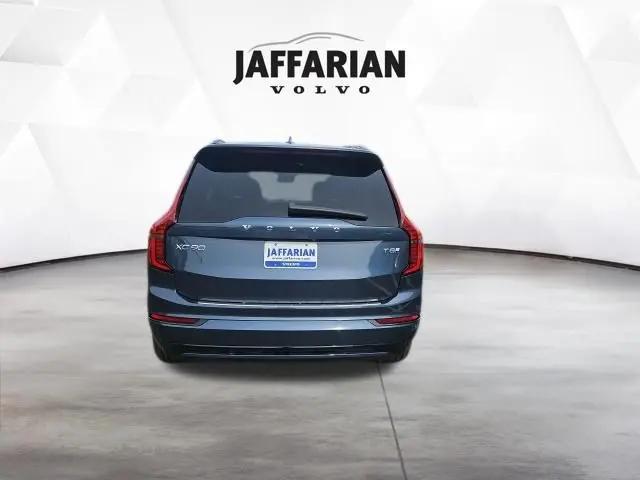 2026 Volvo XC90 Plug-In Hybrid Ultra Dark Theme, T8 AWD, Electric/Gasoline, 6 Seats