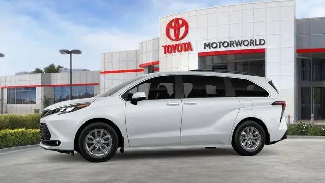 2026 Toyota Sienna XLE