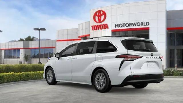 2026 Toyota Sienna XLE