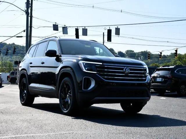 2026 Volkswagen Atlas SE with Technology for sale in Louisville, KY