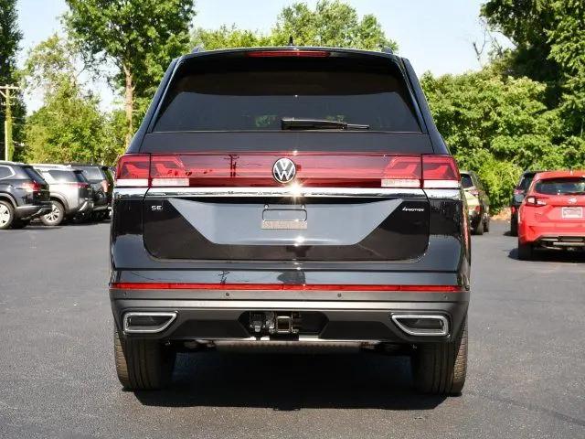 2026 Volkswagen Atlas SE with Technology