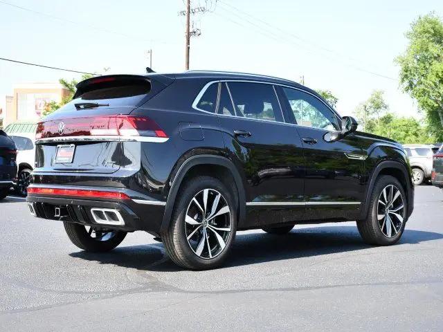 2026 Volkswagen Atlas Cross Sport SEL Premium R-Line