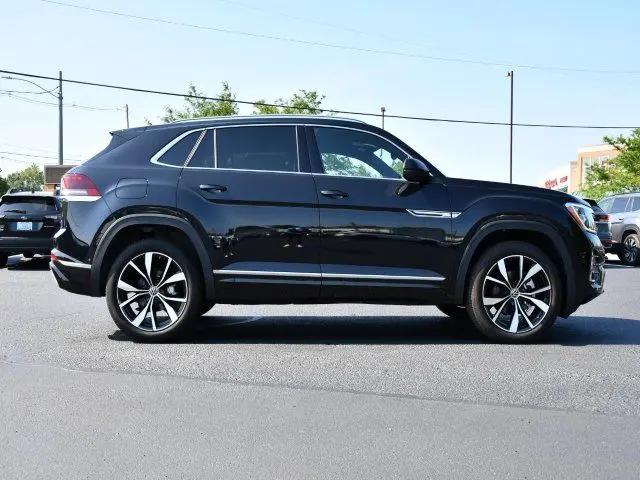 2026 Volkswagen Atlas Cross Sport SEL Premium R-Line