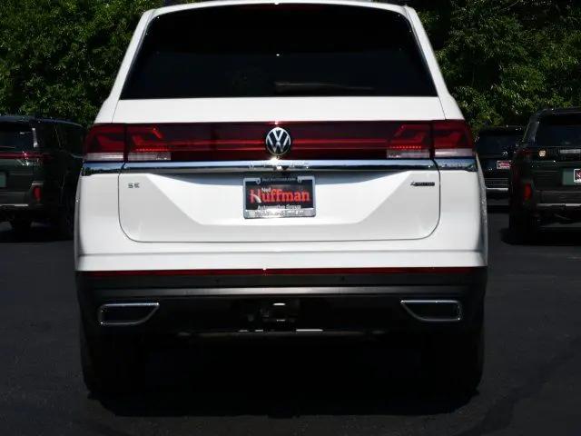 2026 Volkswagen Atlas SE with Technology