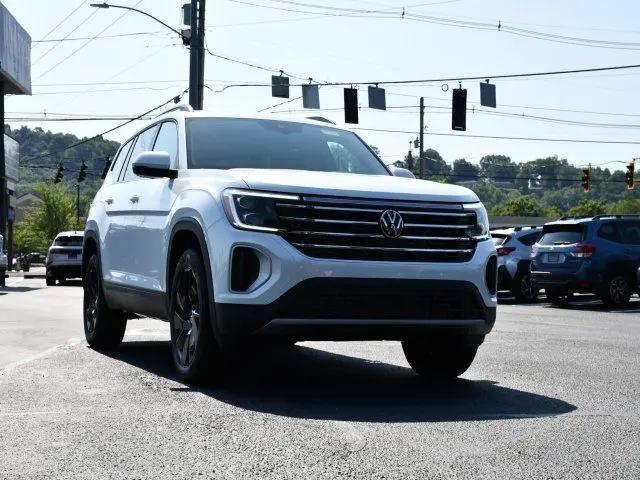 2026 Volkswagen Atlas SE with Technology for sale in Louisville, KY