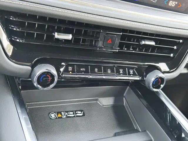 2026 Chevrolet Suburban Premier, 4WD