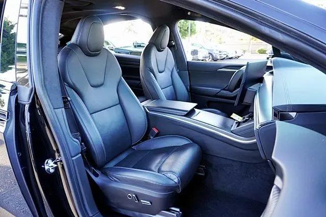 2022 Tesla Model X Plaid Tri Motor All-Wheel Drive