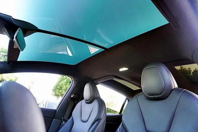 2022 Tesla Model X Plaid Tri Motor All-Wheel Drive