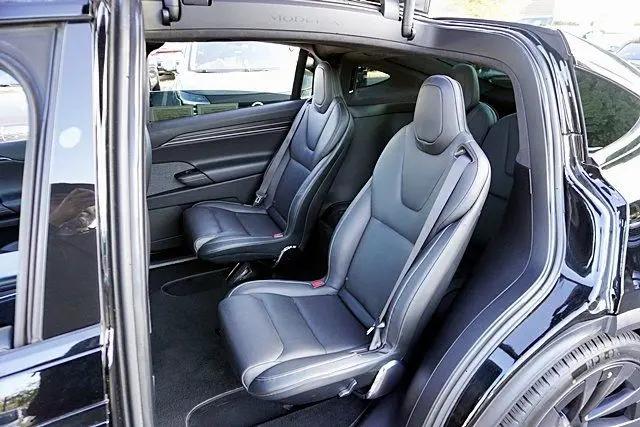 2022 Tesla Model X Plaid Tri Motor All-Wheel Drive