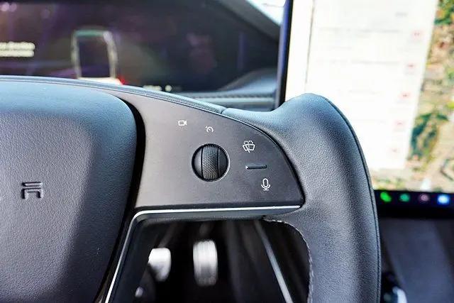 2022 Tesla Model X Plaid Tri Motor All-Wheel Drive