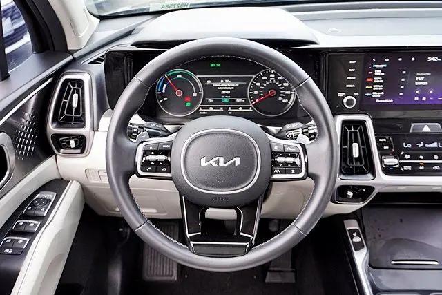 2023 Kia Sorento Hybrid EX