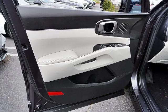2023 Kia Sorento Hybrid EX