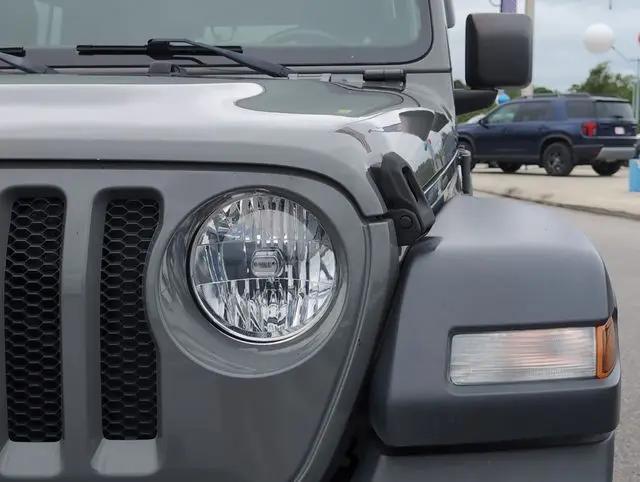 2020 Jeep Wrangler Sport S 4x4