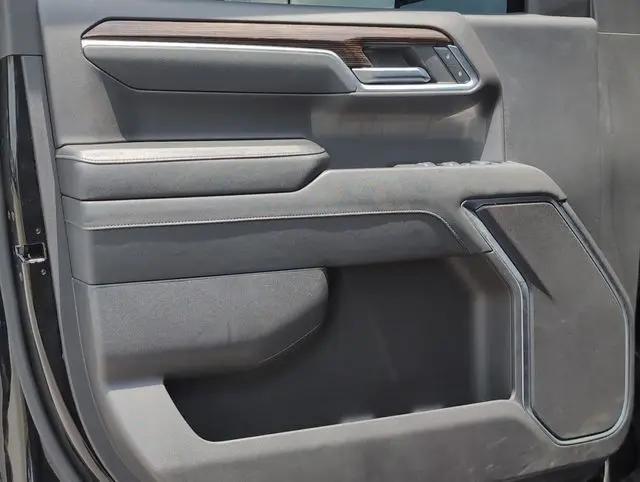 2024 GMC Sierra 1500 4WD Double Cab Standard Box Elevation with 3SB