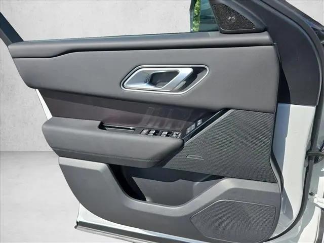 2026 Land Rover Range Rover Velar P250 Dynamic SE