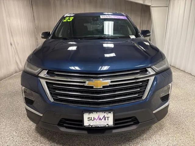 2023 Chevrolet Traverse FWD LT Cloth