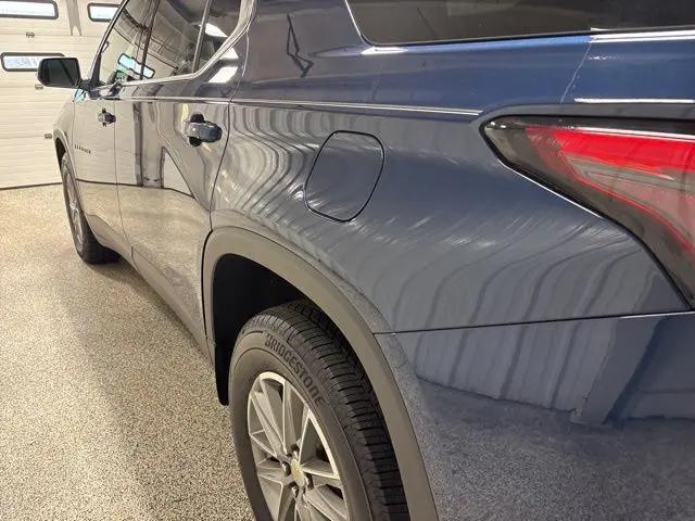 2023 Chevrolet Traverse FWD LT Cloth