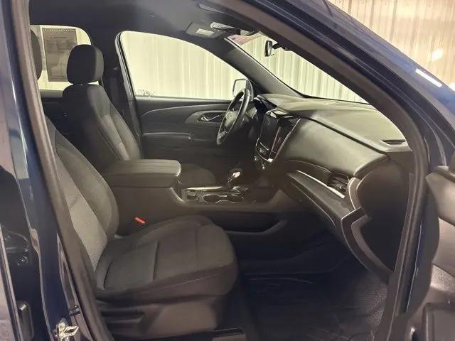 2023 Chevrolet Traverse FWD LT Cloth