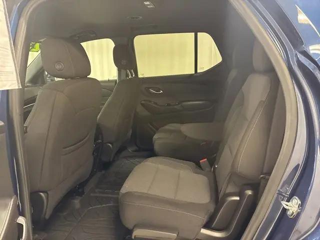 2023 Chevrolet Traverse FWD LT Cloth