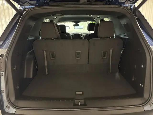 2023 Chevrolet Traverse FWD LT Cloth