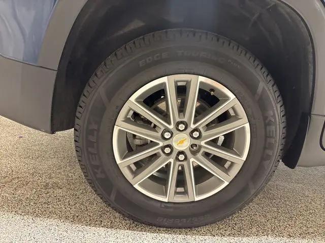 2023 Chevrolet Traverse FWD LT Cloth
