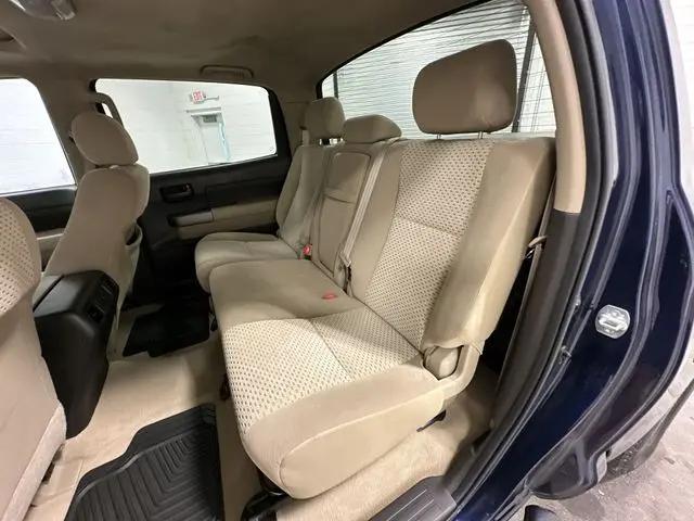 2011 Toyota Tundra Grade 5.7L V8