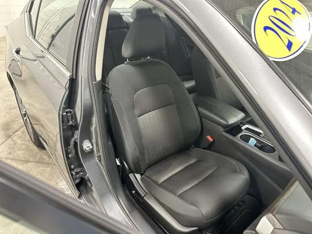 2024 Nissan Altima SV FWD